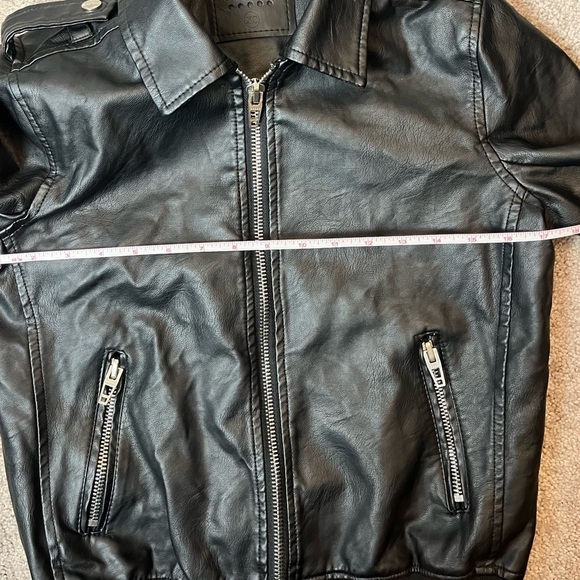 Blank NYC Racing Stripe Faux Leather Moto Jacket Black Size XSmall - Picture 3 of 11